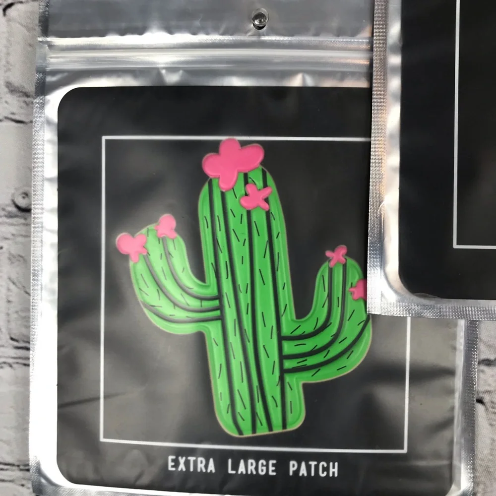 PATCHES - Picture 2 of 7